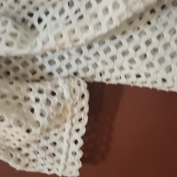 Mesh Top - Picture 4 of 6